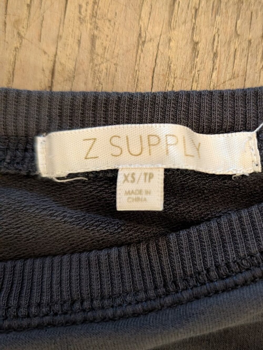 Z Supply Matching Grey Loungewear - Sweatshirt and Joggers Lounge Set XS - Picture 3 of 6